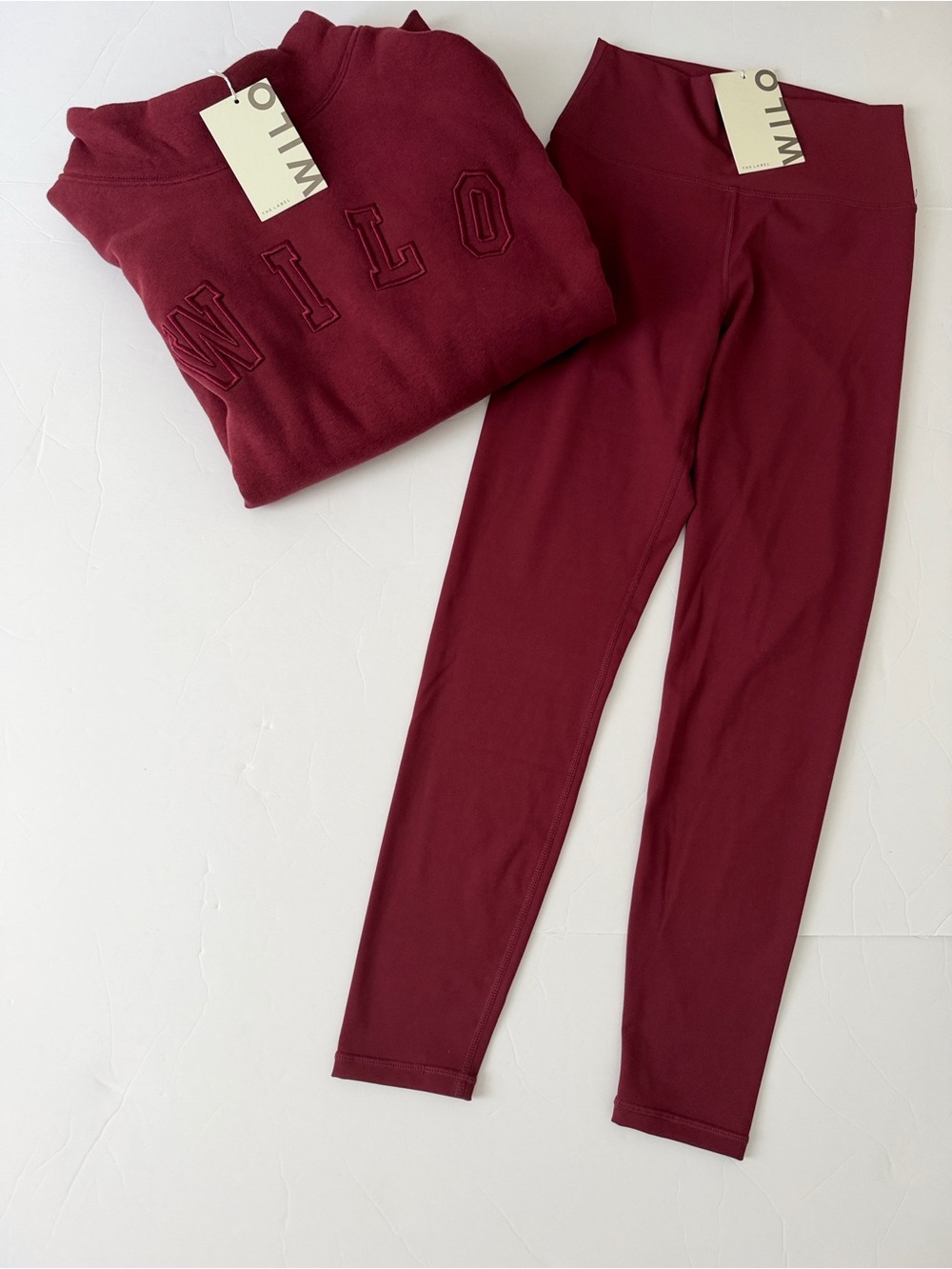 WILO THE LABEL 2 pieces funnel neck sweatsuit set burgundy M leggings.